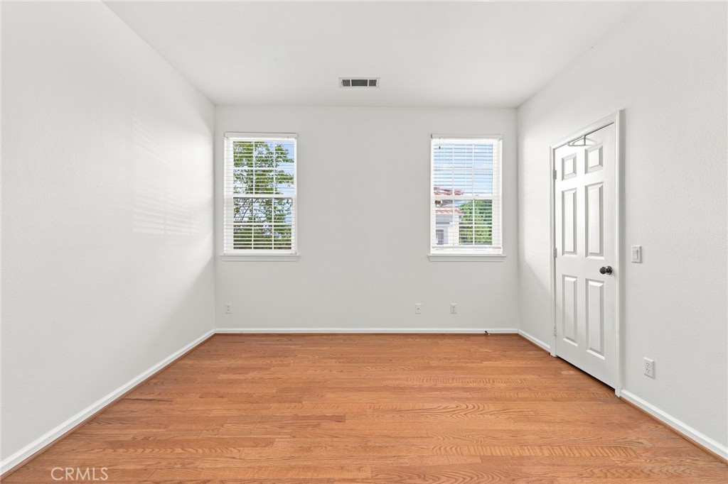 26861 Chaucer Place Property Photo 48