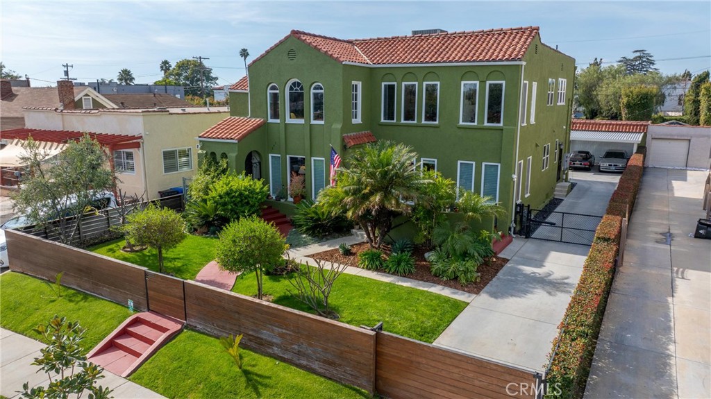 1245 S Hudson Avenue Property Photo 33