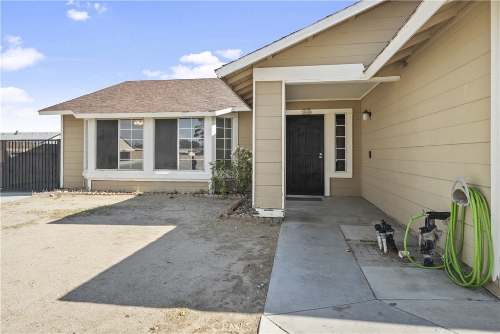 2100 Matthew Avenue Property Photo 2