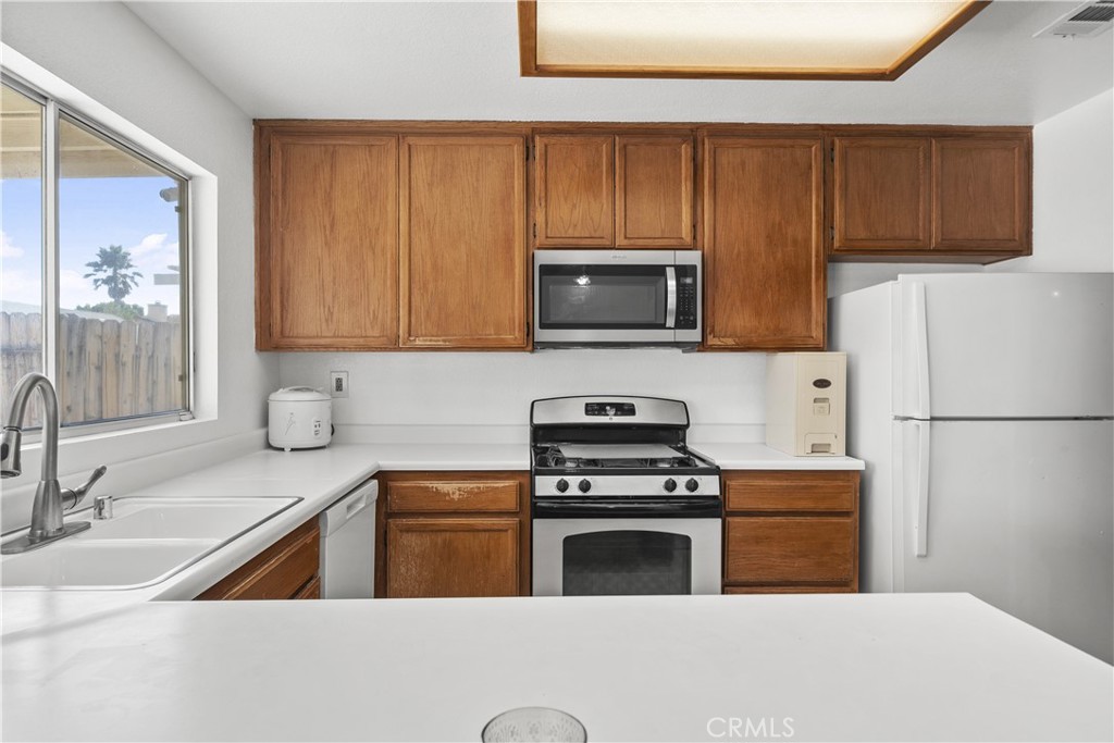 2100 Matthew Avenue Property Photo 12