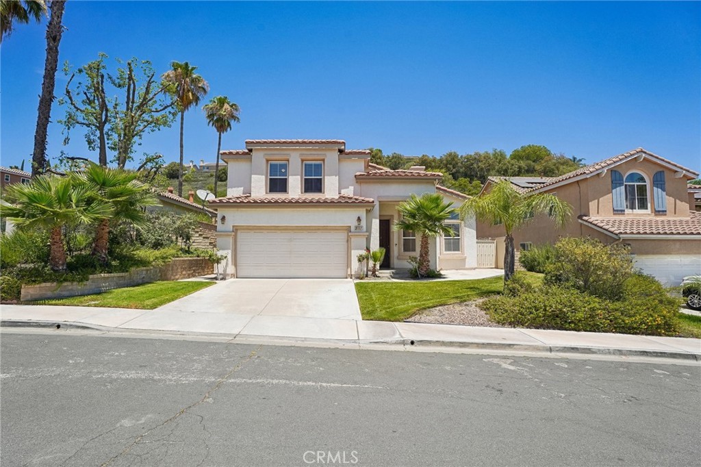 21117 Oakleaf Canyon Drive Property Photo 2