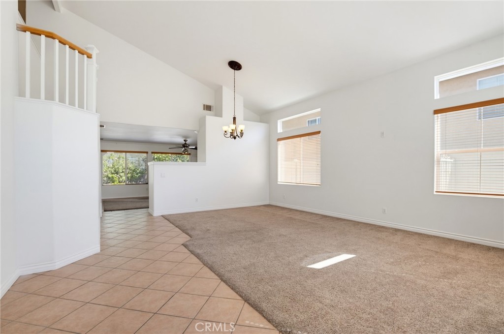 21117 Oakleaf Canyon Drive Property Photo 5
