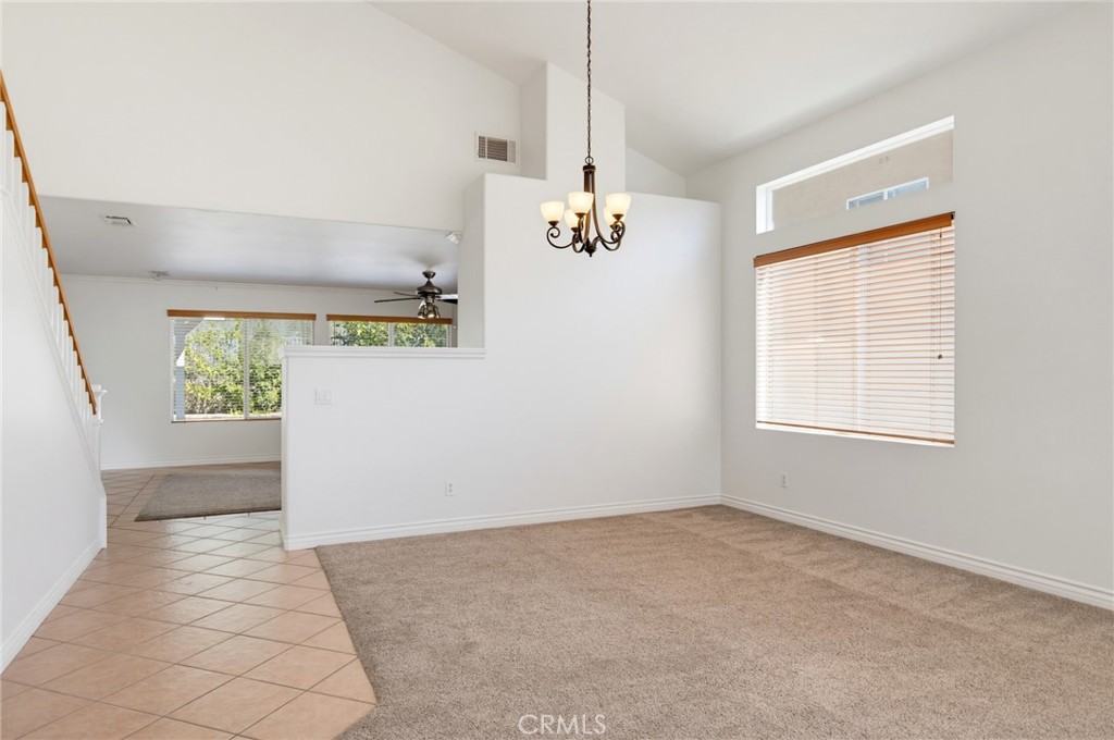 21117 Oakleaf Canyon Drive Property Photo 6