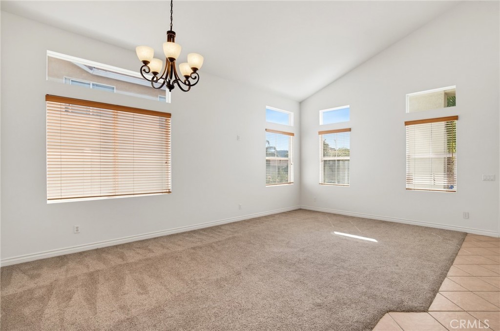 21117 Oakleaf Canyon Drive Property Photo 8