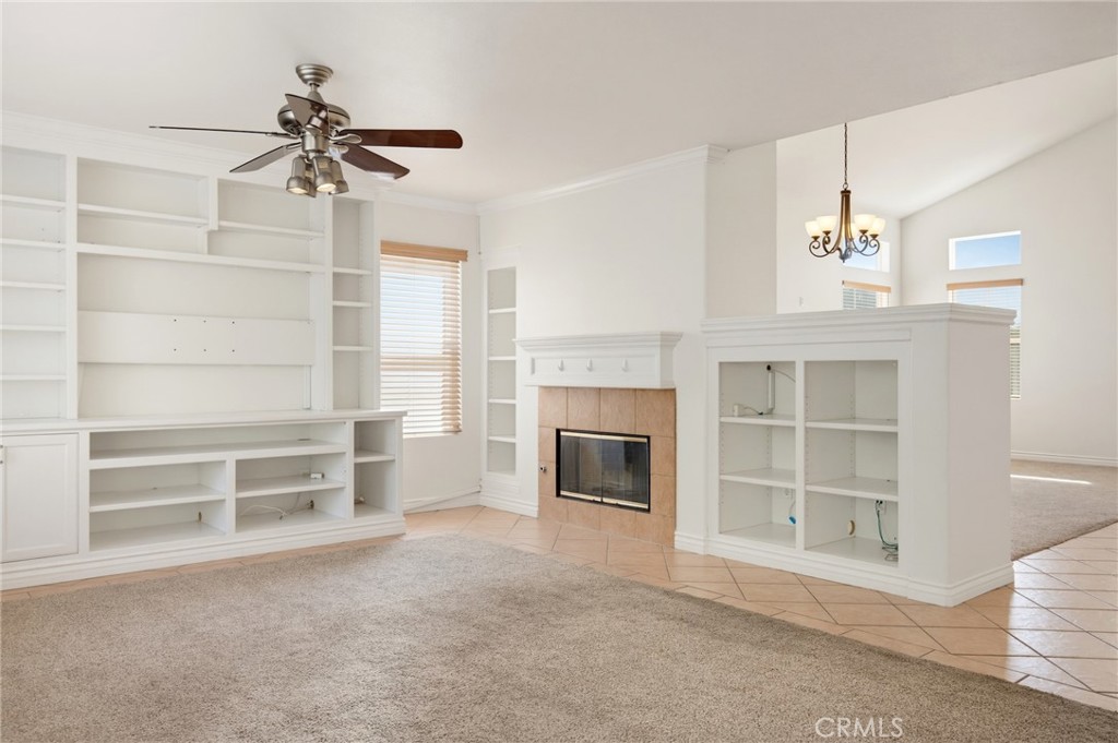 21117 Oakleaf Canyon Drive Property Photo 12