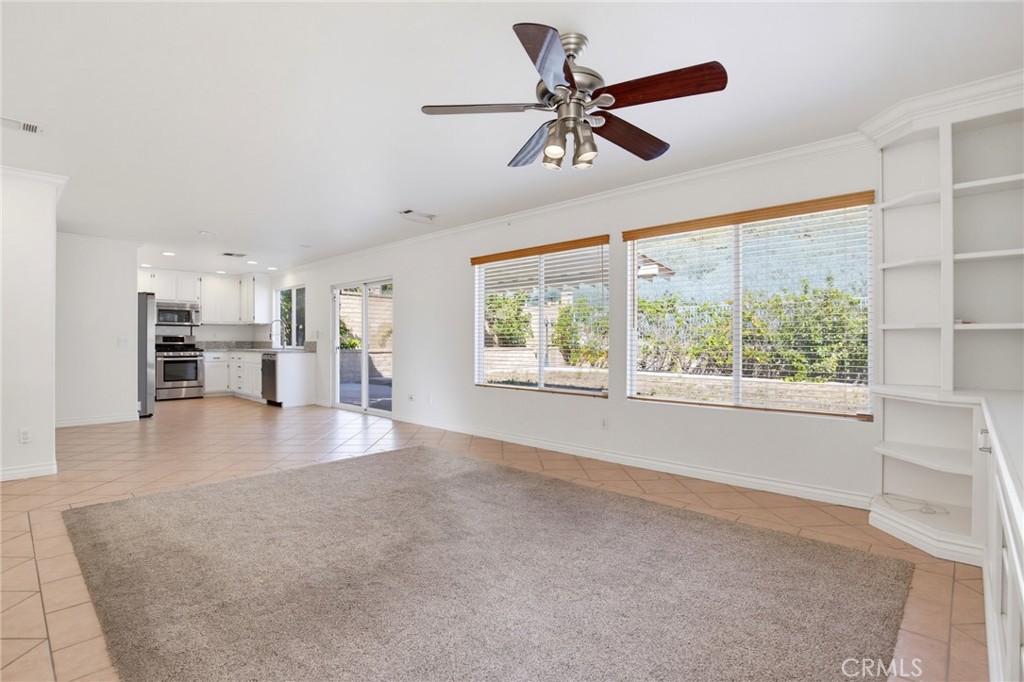 21117 Oakleaf Canyon Drive Property Photo 13