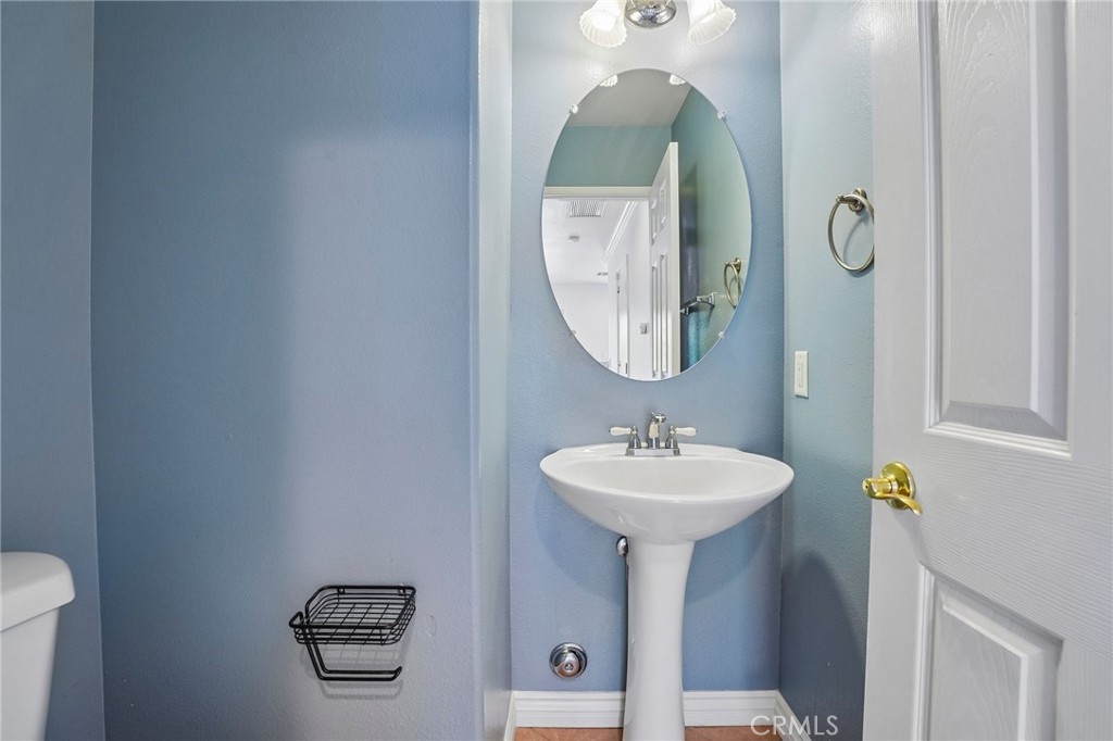 21117 Oakleaf Canyon Drive Property Photo 20