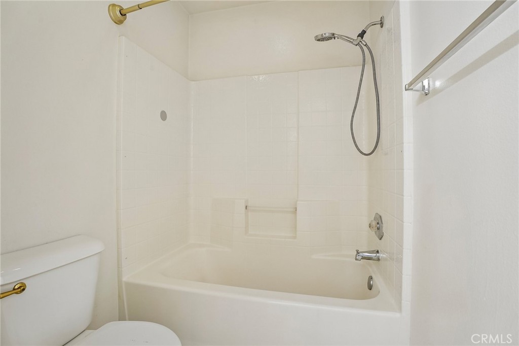 21117 Oakleaf Canyon Drive Property Photo 29