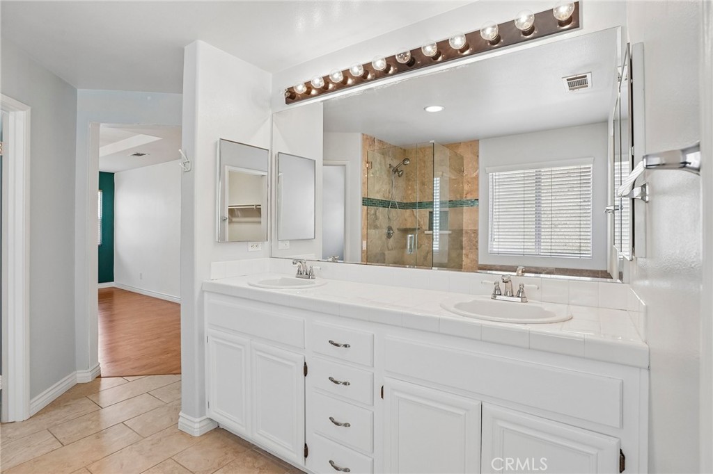21117 Oakleaf Canyon Drive Property Photo 42