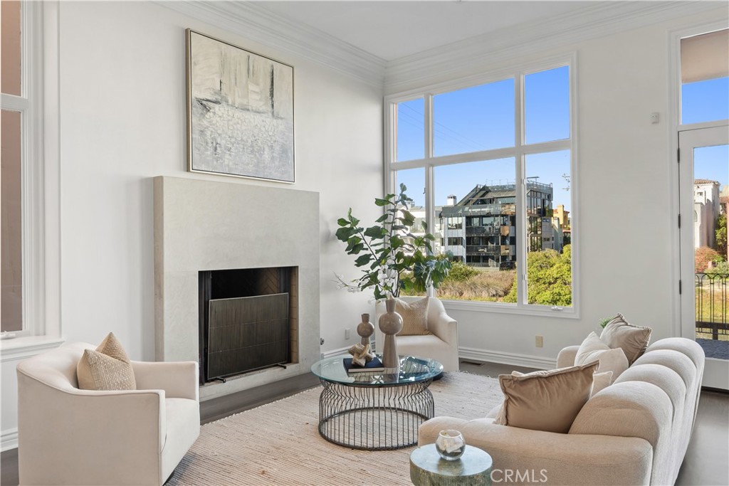 5206 Pacific Avenue Property Photo 1