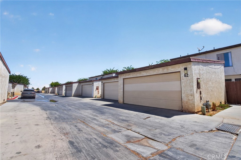 2260 E Avenue Q4 62 Property Photo 2
