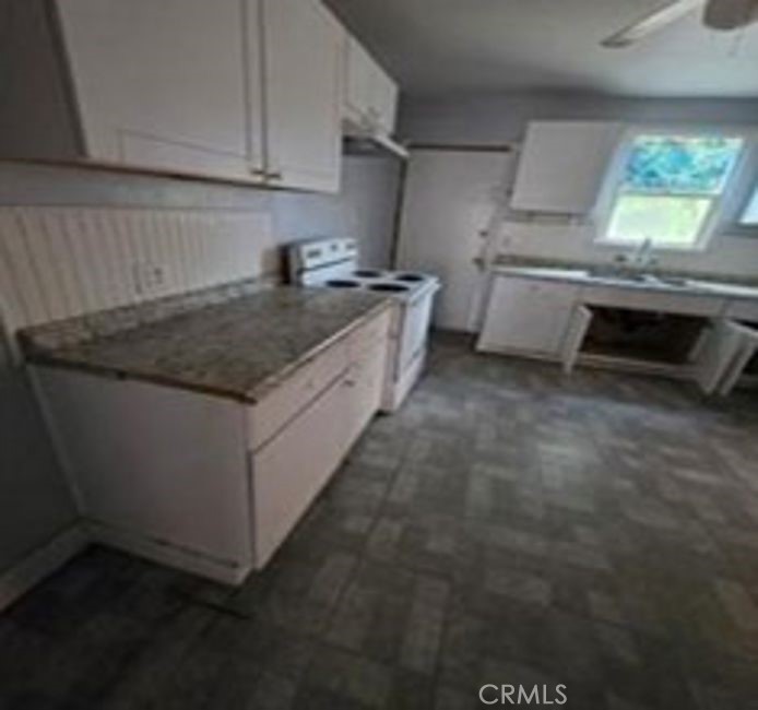 1255 Carol Property Photo 7