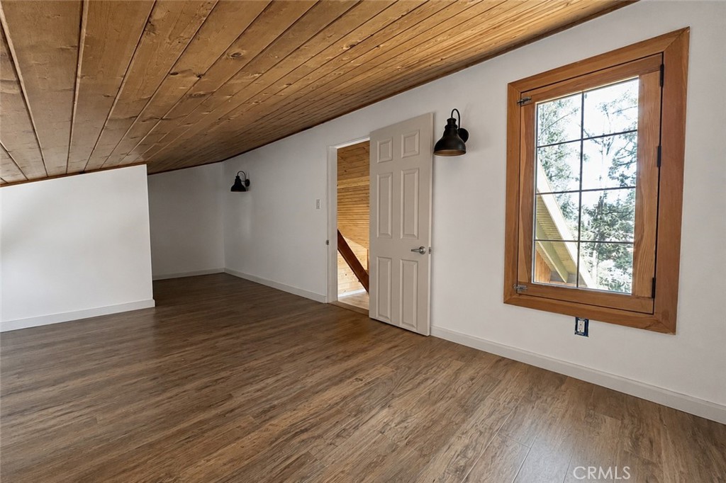 16421 Grizzly Drive Property Photo 31