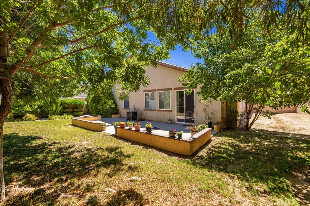 39939 Borica Court Property Photo 32