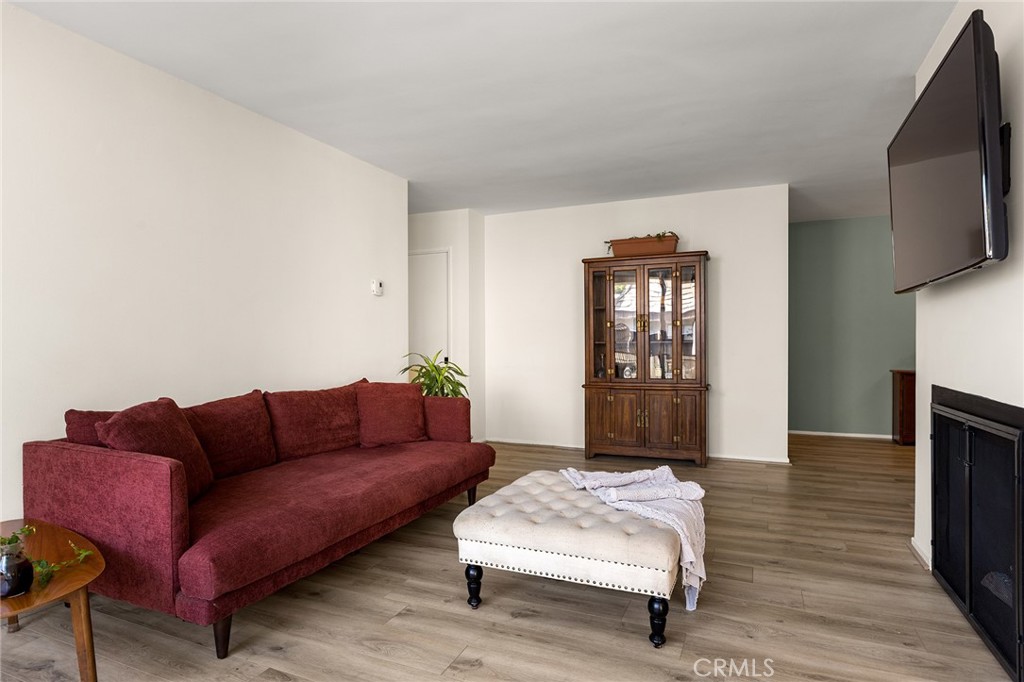 5875 Doverwood Drive 309 Property Photo 7