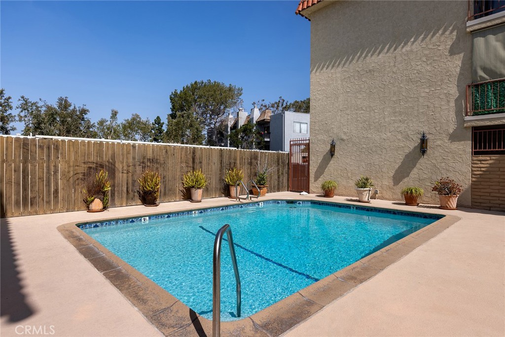 5875 Doverwood Drive 309 Property Photo 17