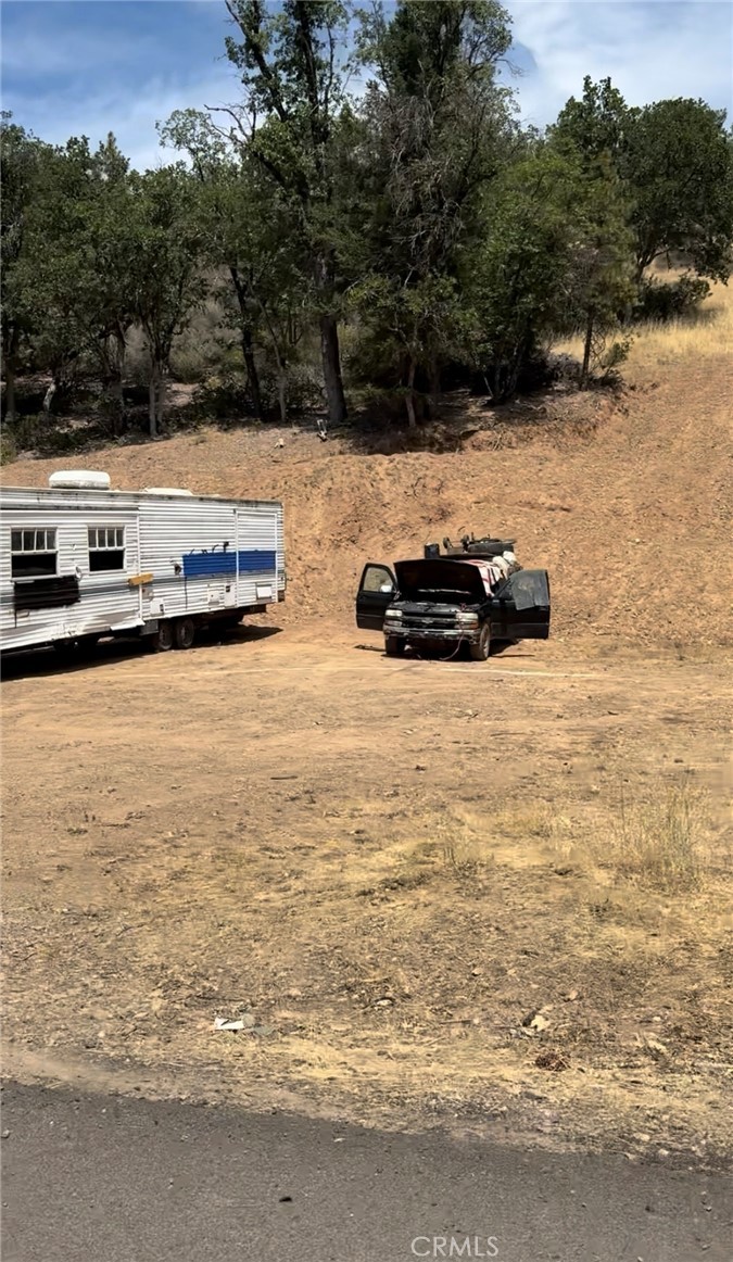 1651 Summit Creek Road Property Photo 4