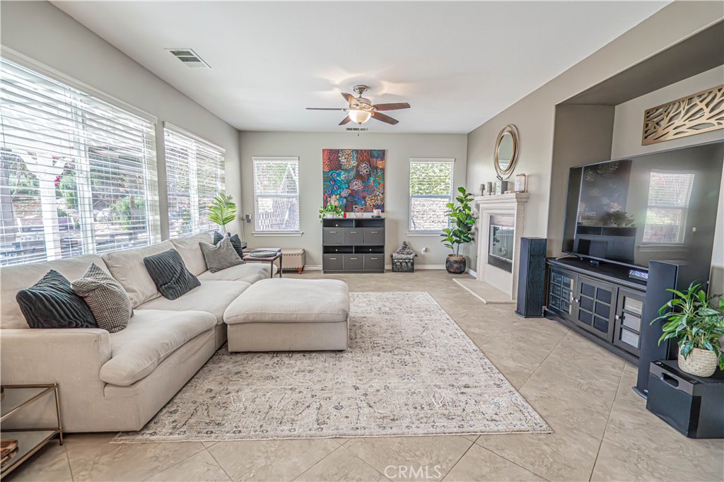 28076 Bridlewood Drive Property Photo 12