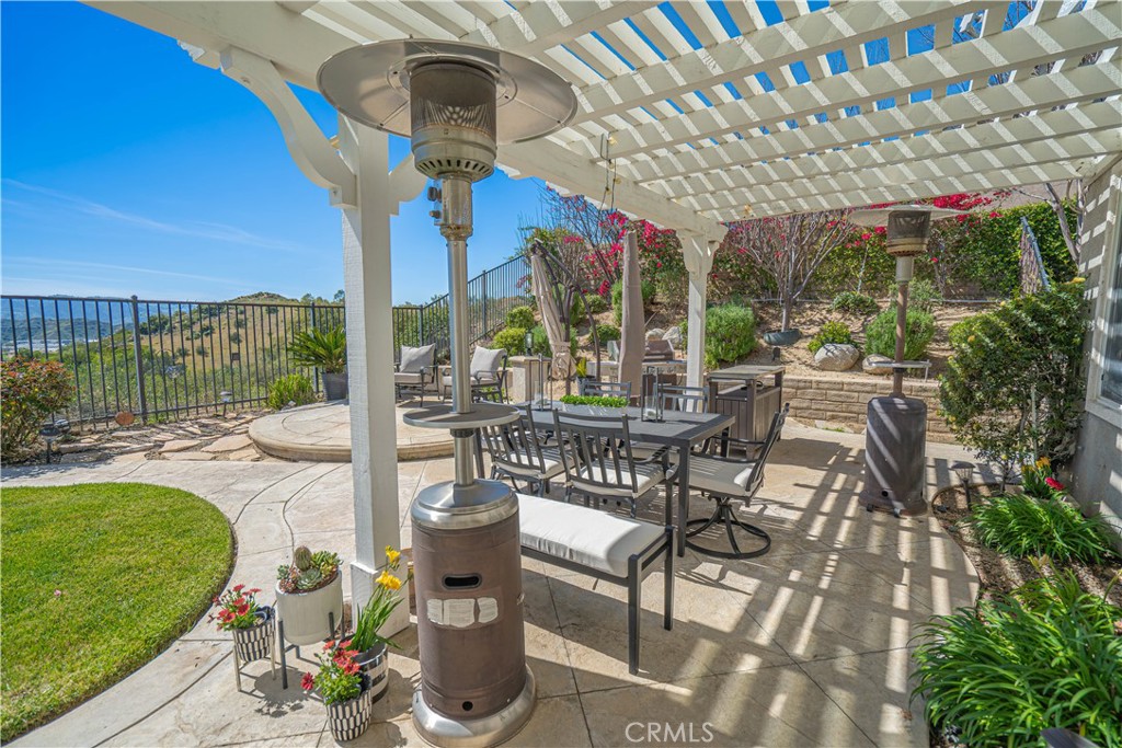 28076 Bridlewood Drive Property Photo 36
