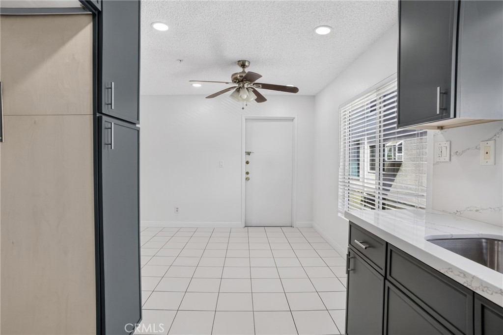 8828 Burnet Ave 9 Property Photo 7