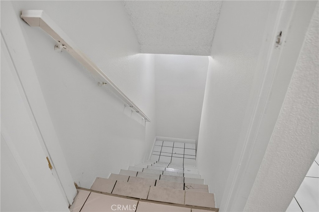 8828 Burnet Ave 9 Property Photo 17