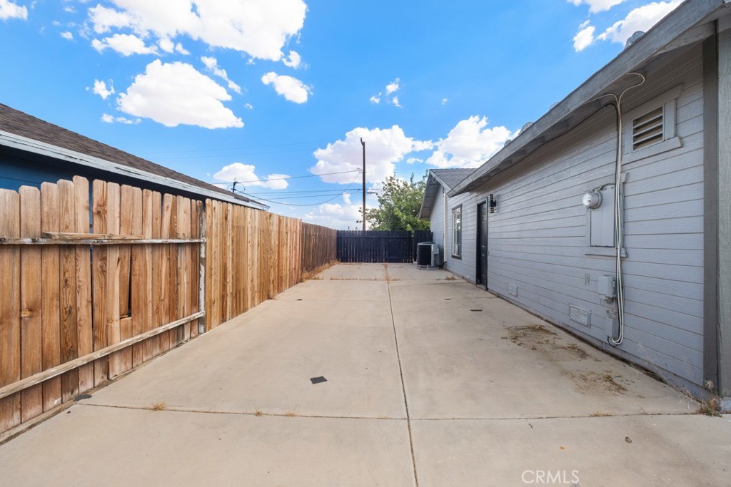 8560 Nipa Avenue Property Photo 26