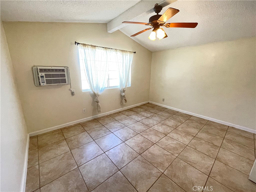 21219 Kenniston Property Photo 16