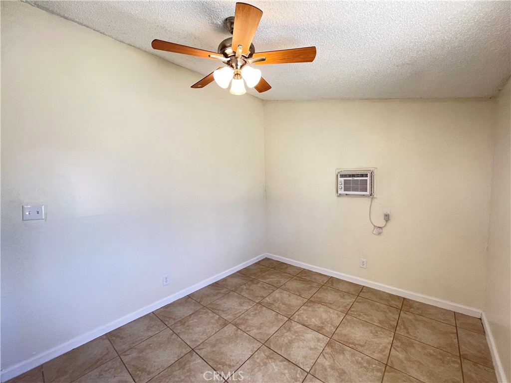 21219 Kenniston Property Photo 33