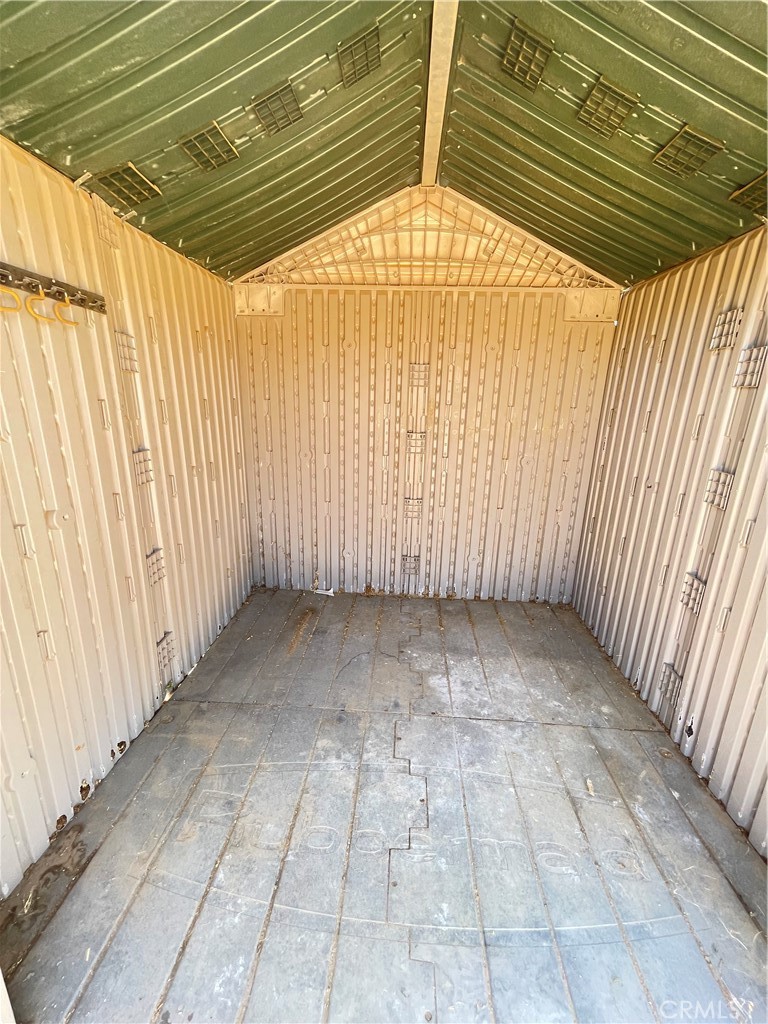 21219 Kenniston Property Photo 42