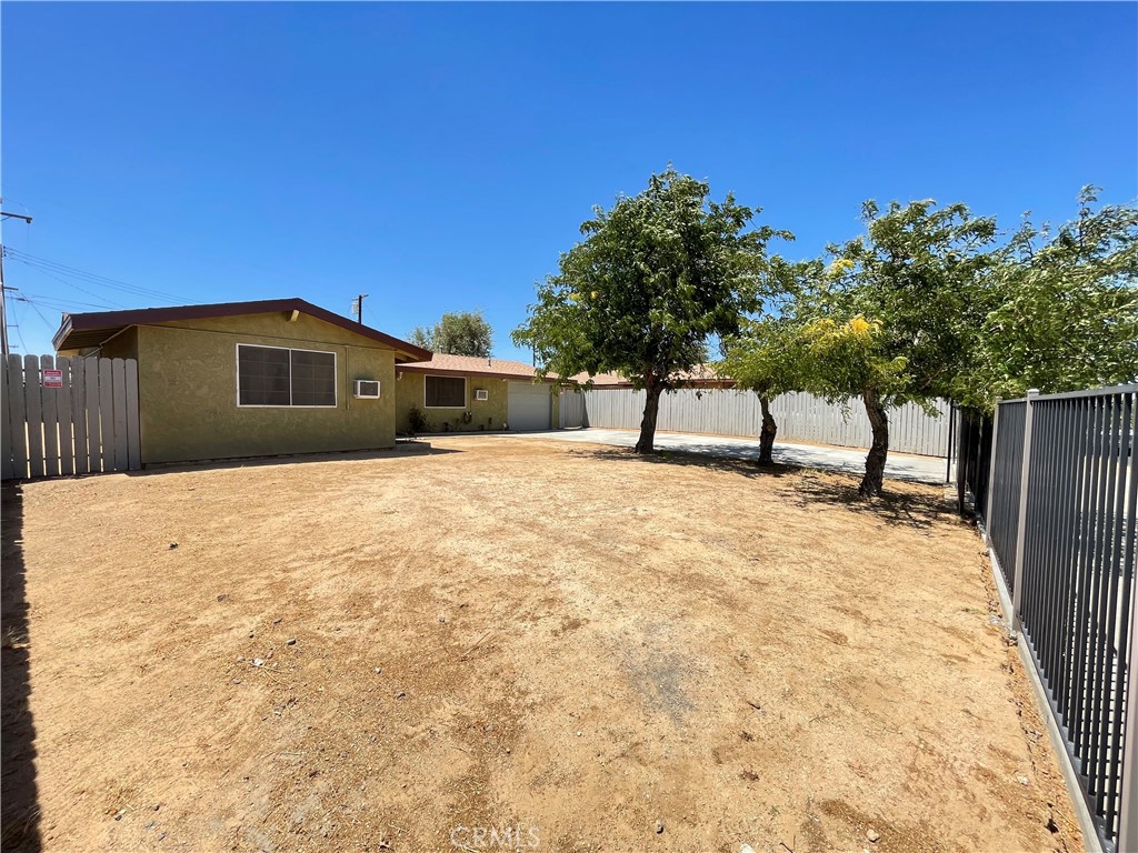 21219 Kenniston Property Photo 58