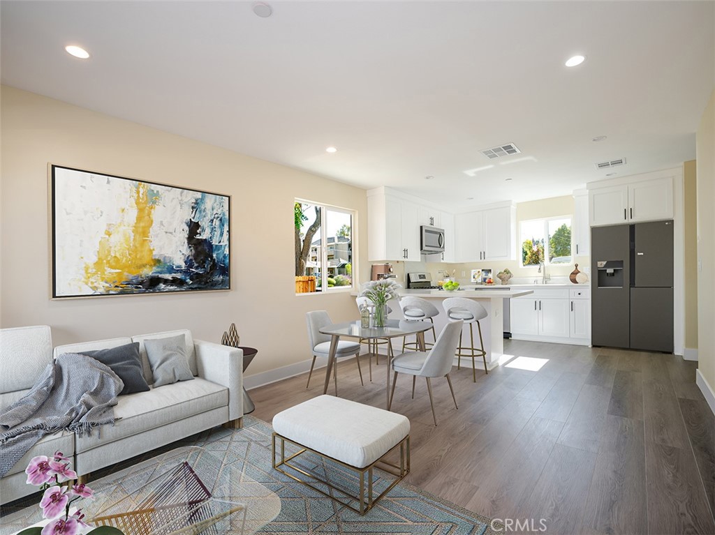 24743 Valley 1 Property Photo 4