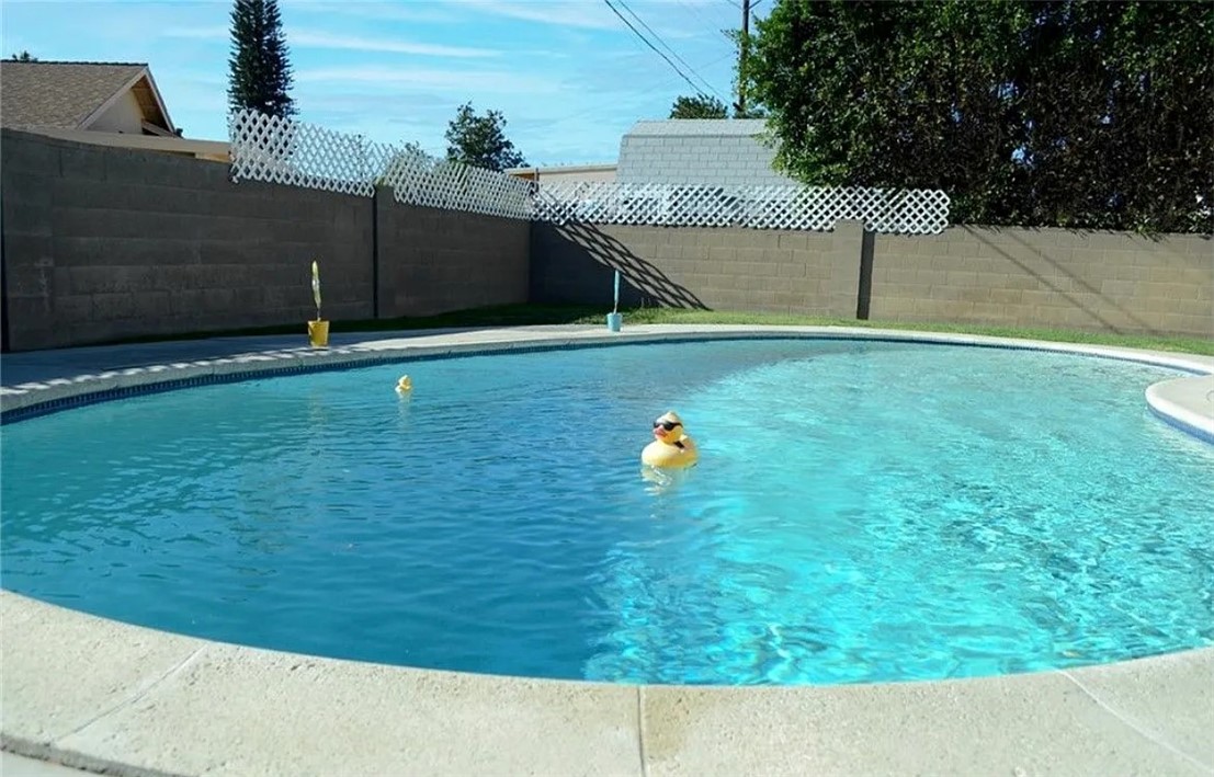 19030 Community Property Photo 2