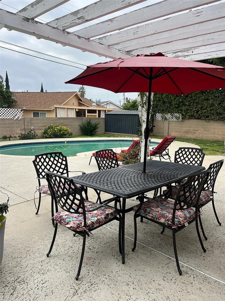 19030 Community Property Photo 24
