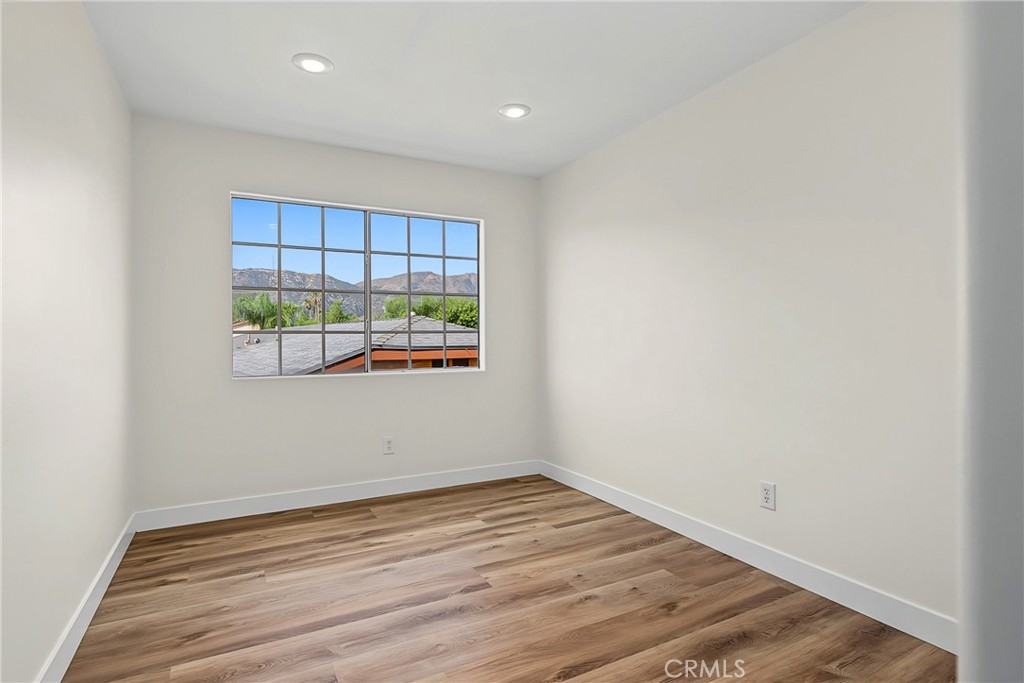 835 Quail Property Photo 23