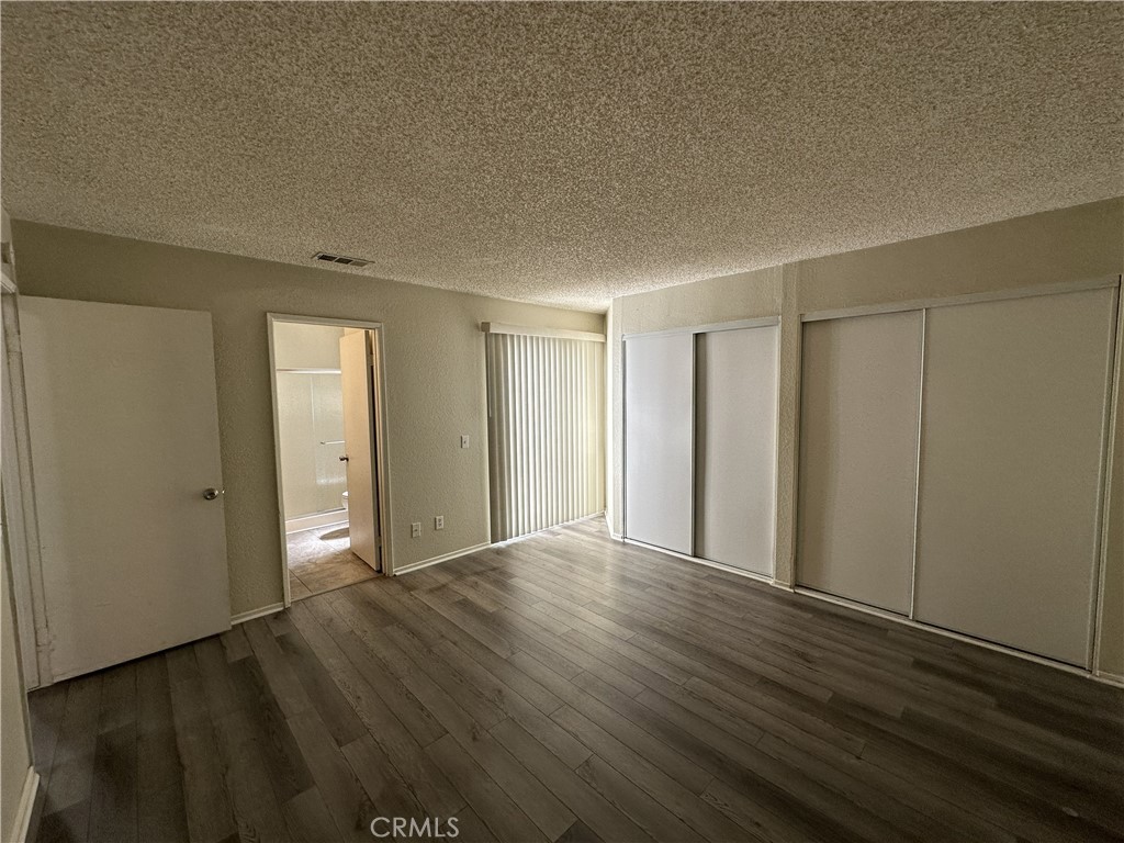 37628 13th E Property Photo 9