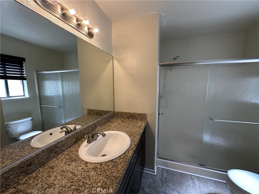 37628 13th E Property Photo 12