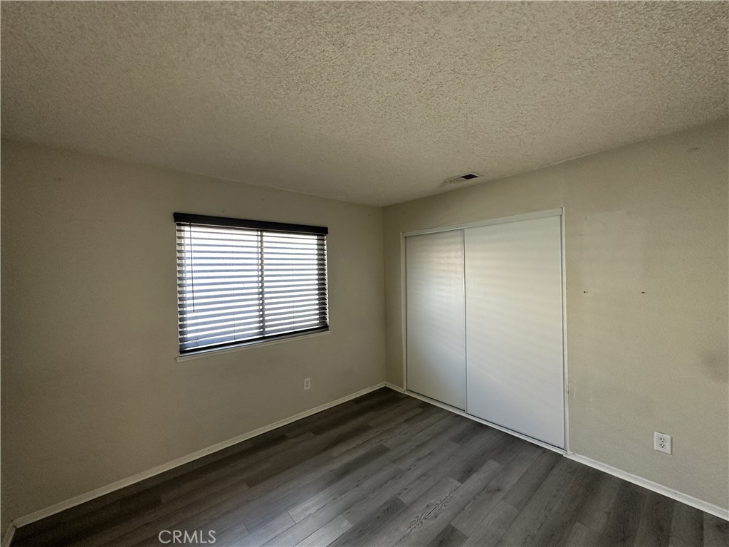 37628 13th E Property Photo 13