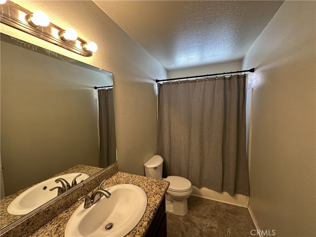 37628 13th E Property Photo 16