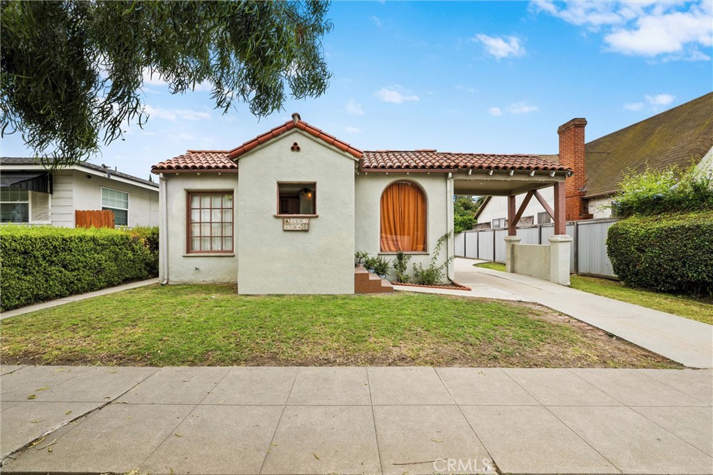 3562 Orange Property Photo 1