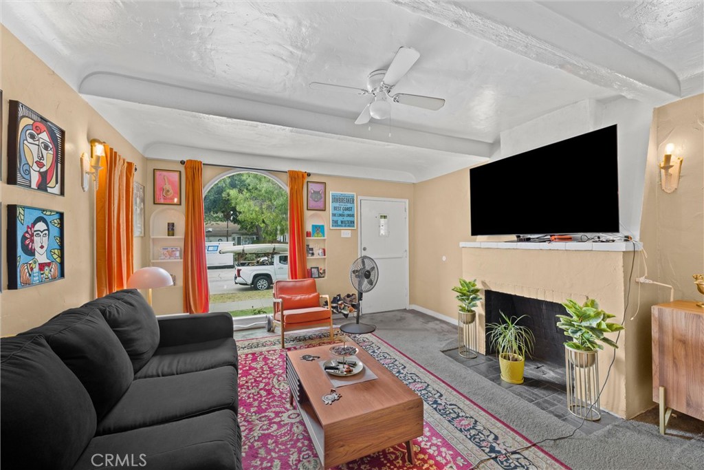 3562 Orange Property Photo 23