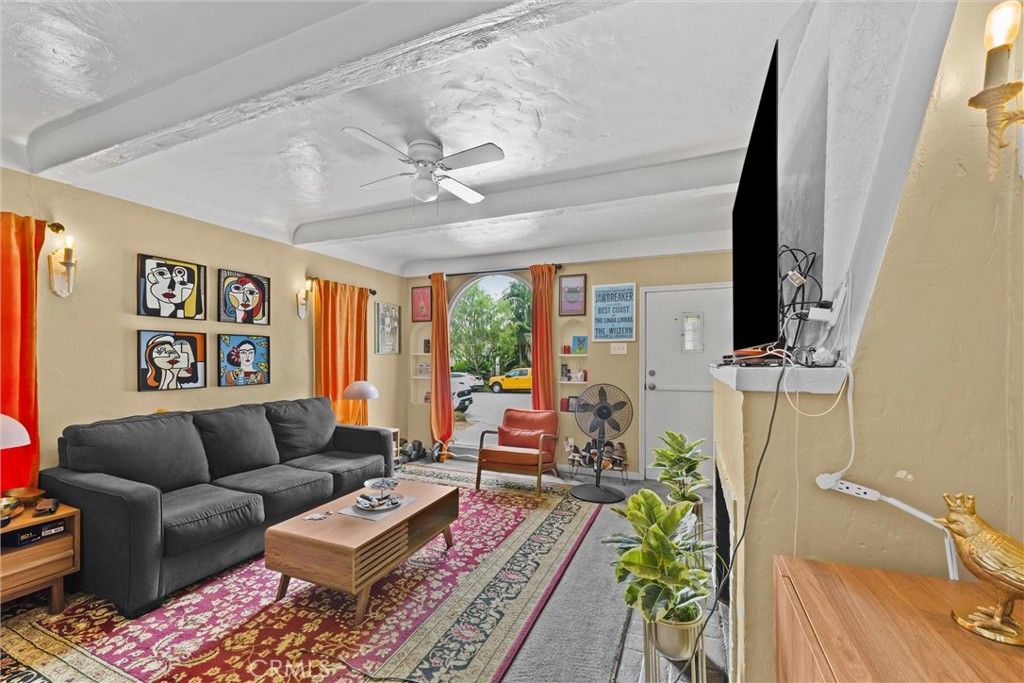 3562 Orange Property Photo 24