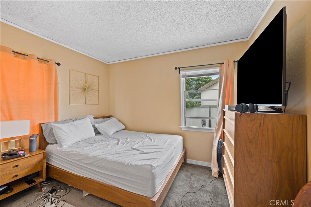 3562 Orange Property Photo 30