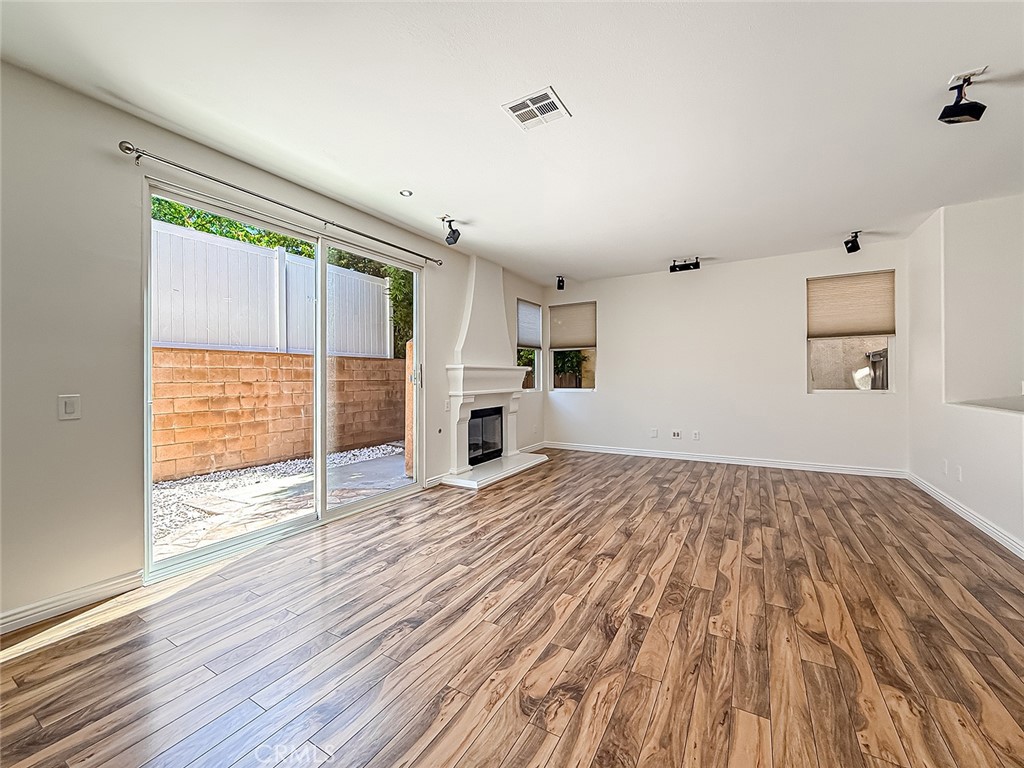 16724 Tim Ln Property Photo 6