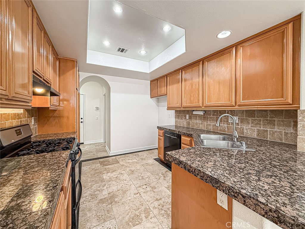 16724 Tim Ln Property Photo 10