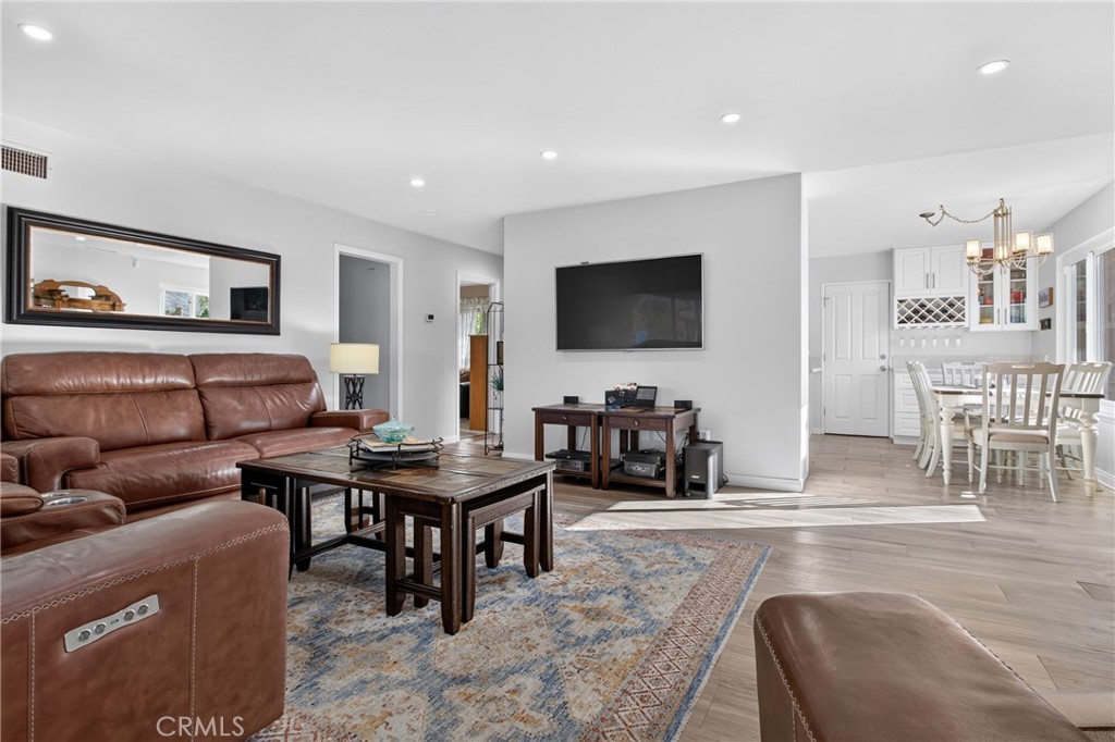 13637 Marchant Property Photo 11