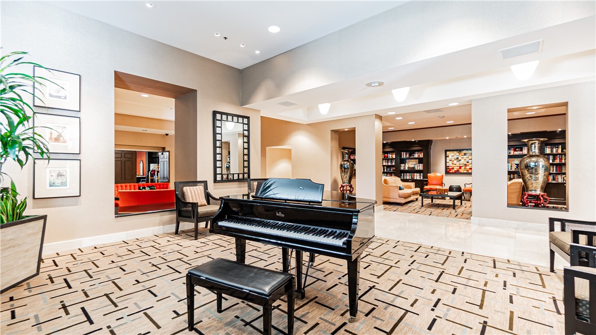 10724 Wilshire Boulevard 509 Property Photo 11