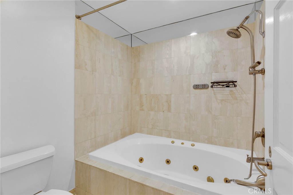 10724 Wilshire Boulevard 509 Property Photo 27