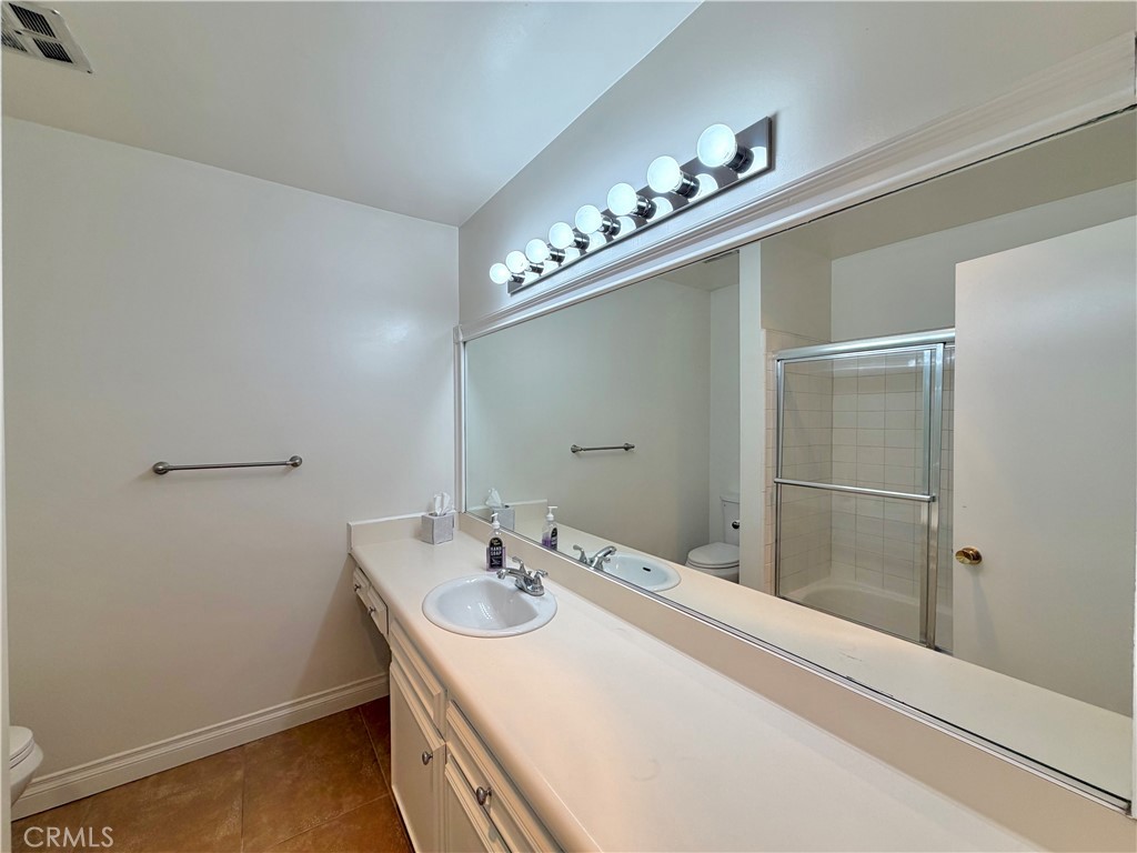 14141 Dickens 311 Property Photo 11