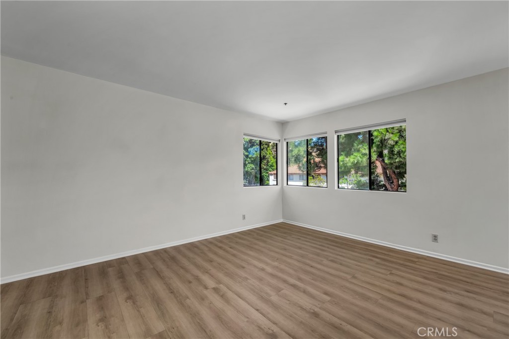 517 Palisades Drive Property Photo 12
