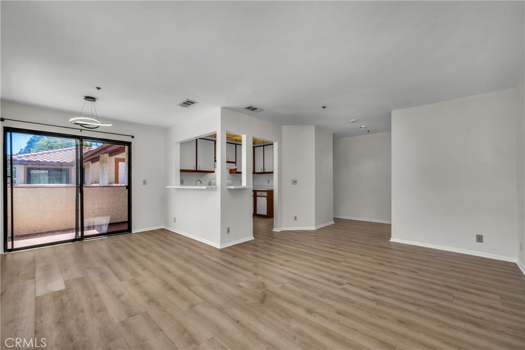 517 Palisades Drive Property Photo 14